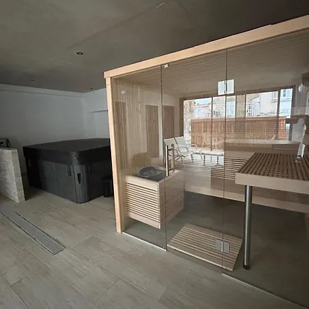 Franceschini Hotel 2*